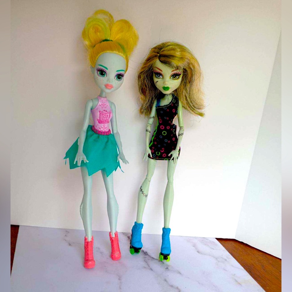 Monster High Doll Collectors BUNDLE - 2012 Frankie Stein And 2016 Lagoona Blue